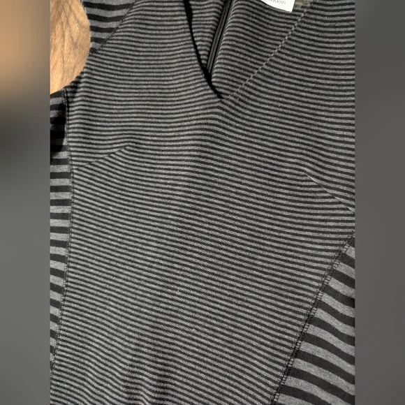 Calvin Klein Womens Size 6 Black & Gray Dual Striped Sheath Dress Cap Sleeves - Picture 6 of 15
